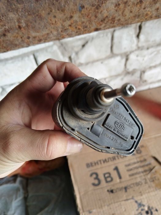 Продаю корректр для фары