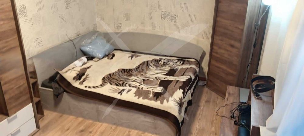 Продава се Тристаен апартамент в Варна, Окръжна болница - 96 кв.м за 2019 €/кв.м - Снимка #2