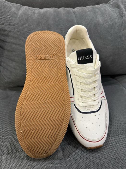Мъжки маратонки GUESS