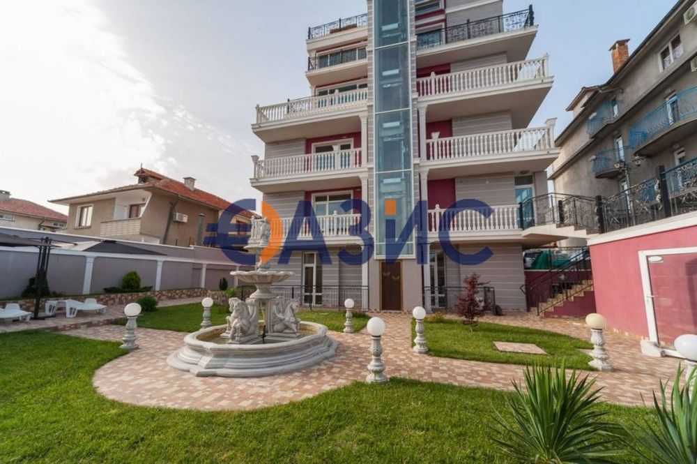 Продава се Двустаен апартамент в Свети Влас - 70 кв.м за 846 €/кв.м - Снимка #10