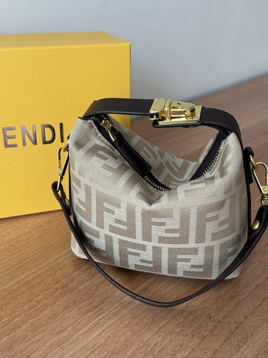 Сумки Coach, Fendi
