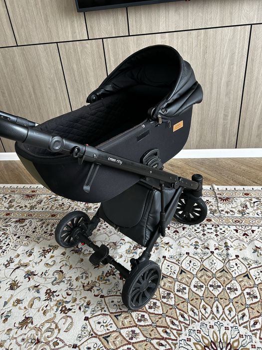 Продам коляску Anex cross city 2 в 1