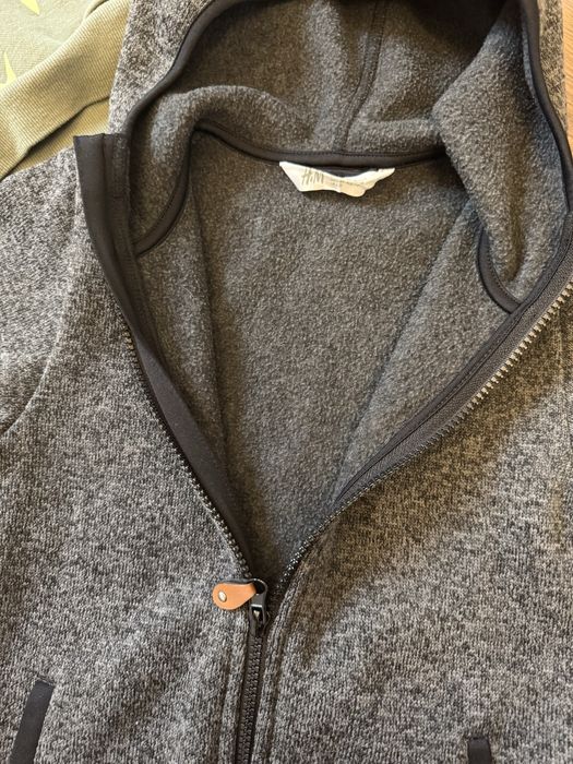 Дрехи за момче H&M 122-128 рр(6-8г).Анцузи, блузки, горнища, пудовер.