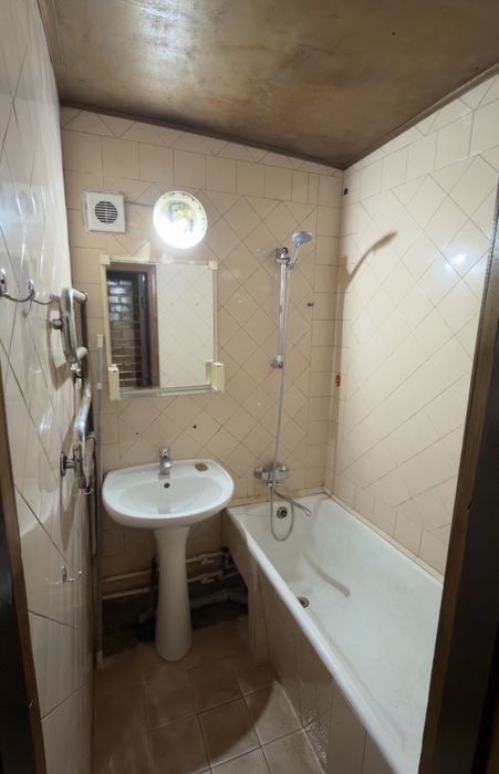 Метро Новза 4 х комнатная