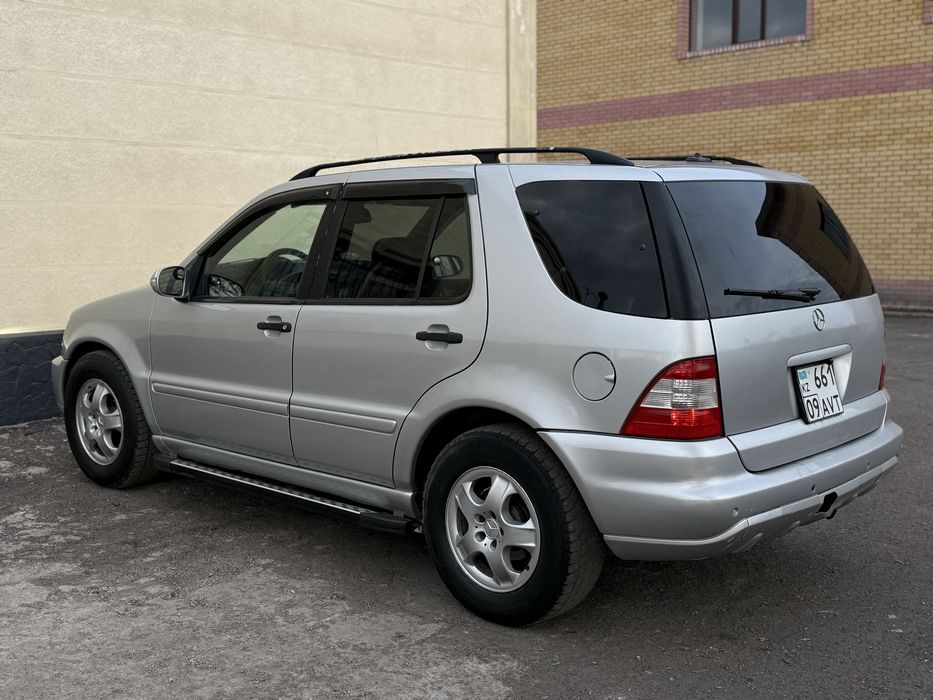 Мерседес мл 350 , 2002 года