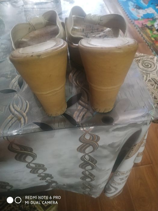 Обувь, босоножки