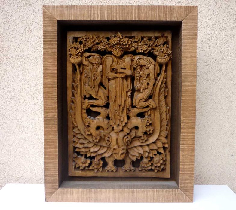 Скулптура дърворезба 1982г. "Време разделно (I)" проф. Антон Дончев