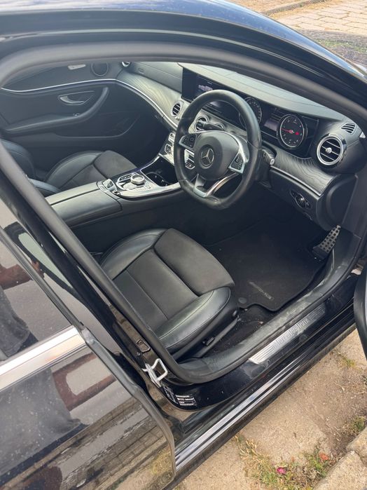 На Части Мерцедес W213 АМГ пакет