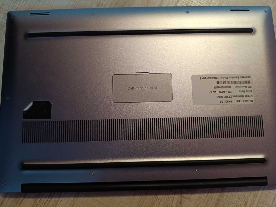 Лаптоп Dell Latitude 5510