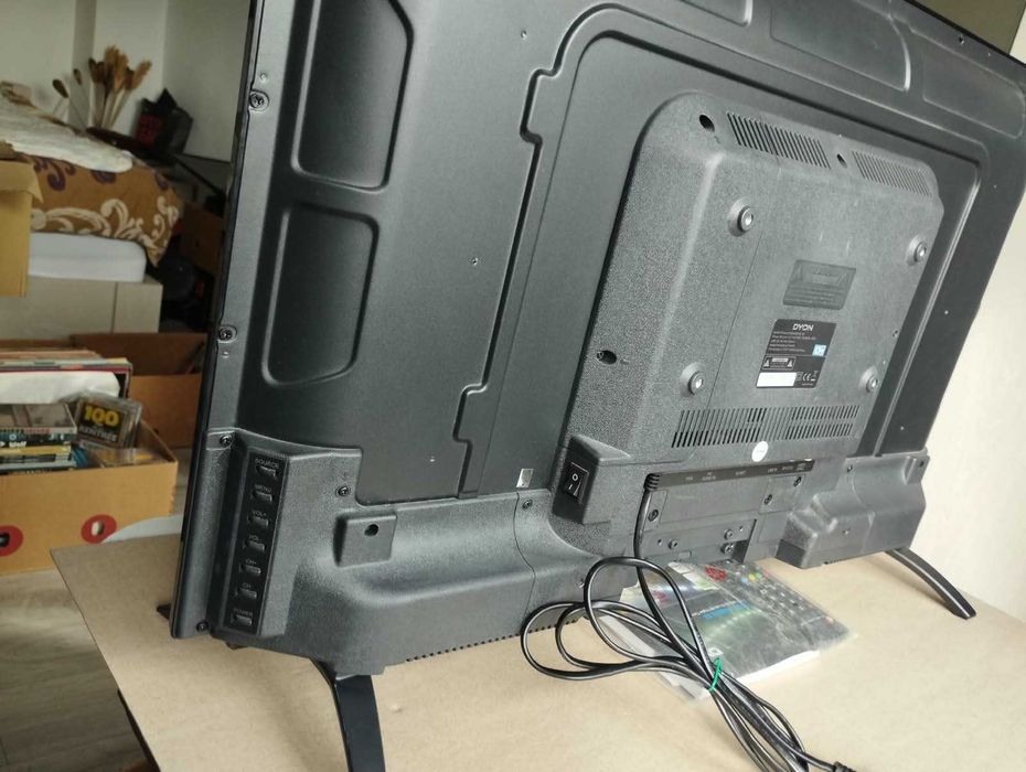 Televizor Full HD DYON Movie 32 (81 cm) - Ca Nou / Slot Card Digi / Import Germania