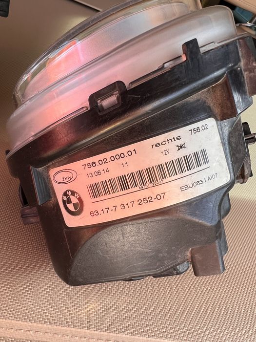 Vând proiectoare LED BMW X3/X5