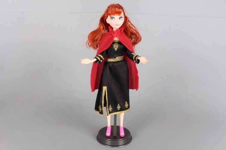 Кукла с тоалетка