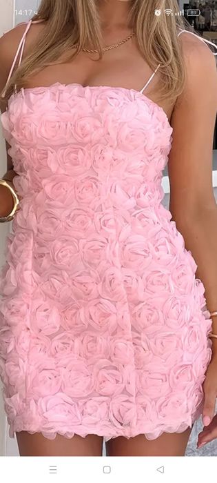 Нова рокля в нежно розово