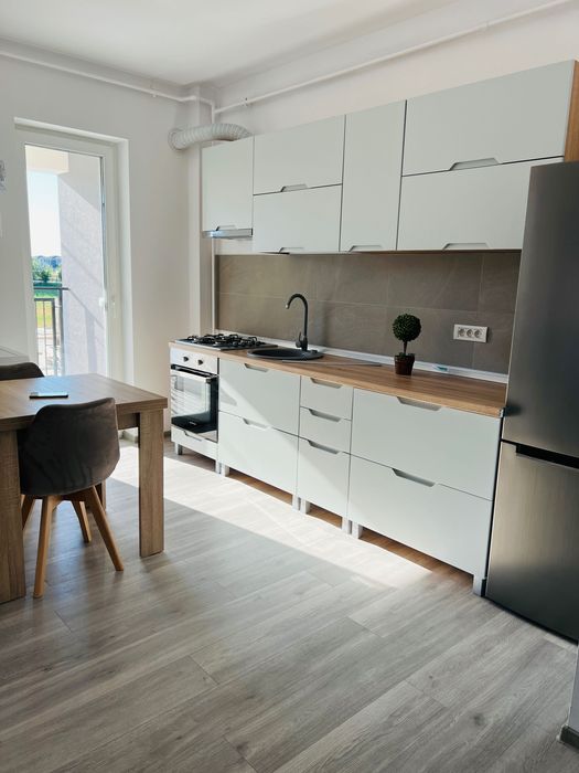 Apartament de închiriat