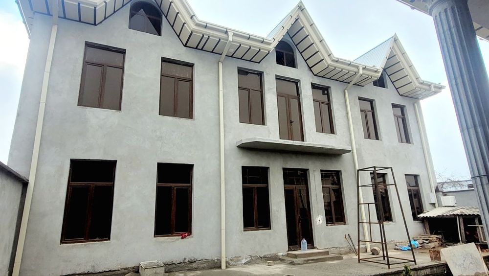 Uy sotiladi Mingtut maxalasida