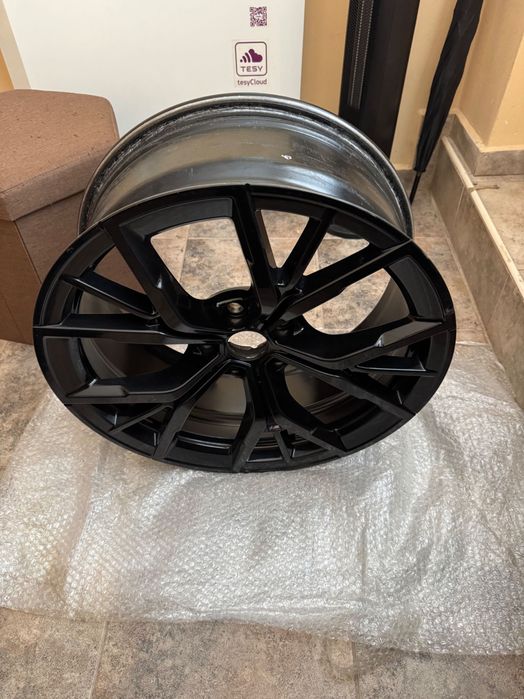 Джанта за БМВ 19”, модел 8 747 405 BLA 2022г, като нова.