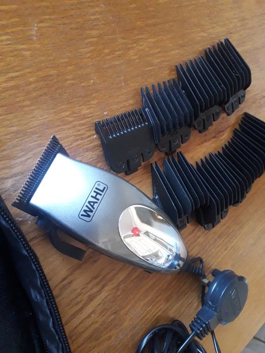 Masina de Tuns Wahl Clipper Nac / Foarfec Wahl