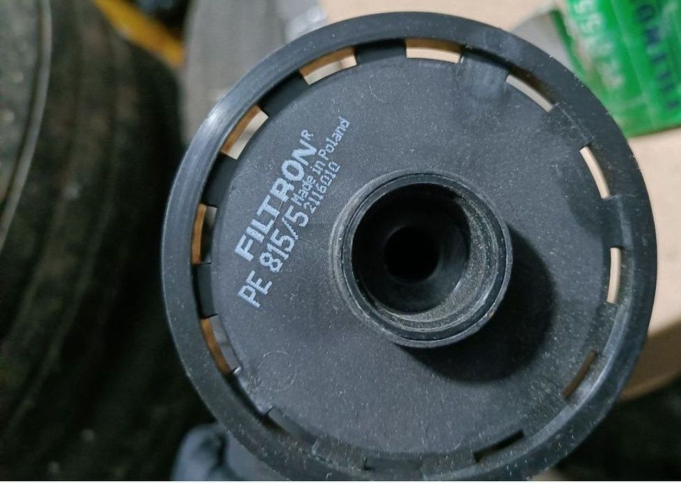 Filtru combustibil motorină PE815/5 nou, Bluza marim