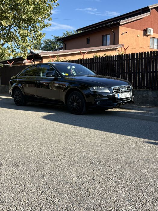 Vand Audi A4 B8 2009