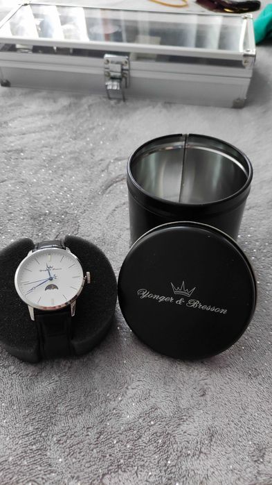 Ръчен часовник (Yonger & Bresson) Франция