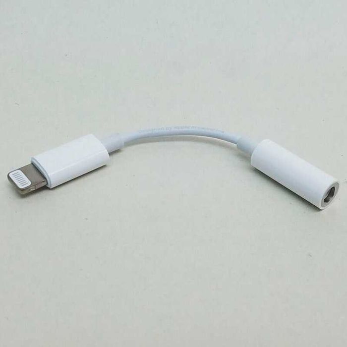 Adaptor Audio APPLE Lightning-Jack 3.5mm CASTI iPhone 11 13 14 15 16e