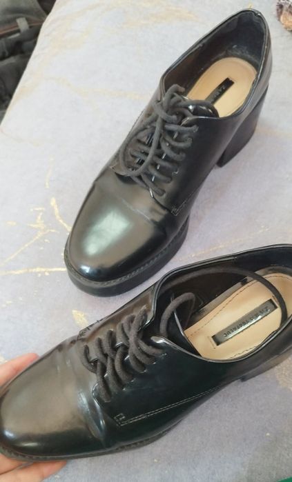 Маркови обувки на Zara