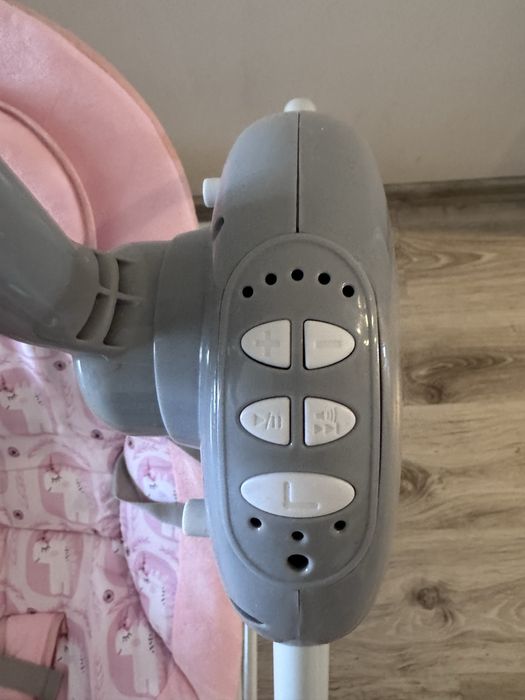 CHIPOLINO Електрическа бебешка люлка - шезлонг НУКС ПУДРА