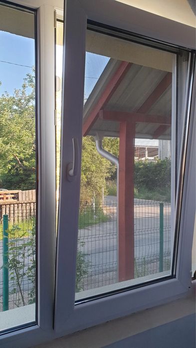 Montaj Folie oglinda si Folie  auto