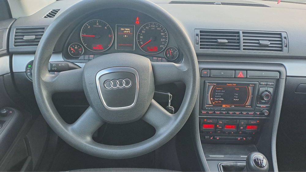 Audi A4 2.0 tdi full option
