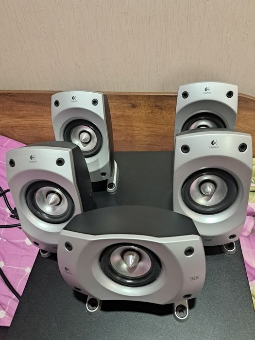 Logitech z5500 5.1 система