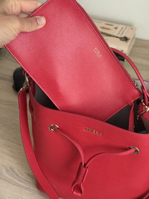 Чанта Furla червена НОВА