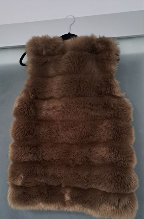 Vesta de blana marimea S/M