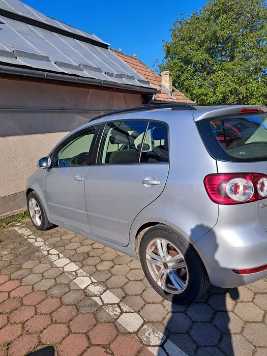 Se vinde wolsvagen Golf plus