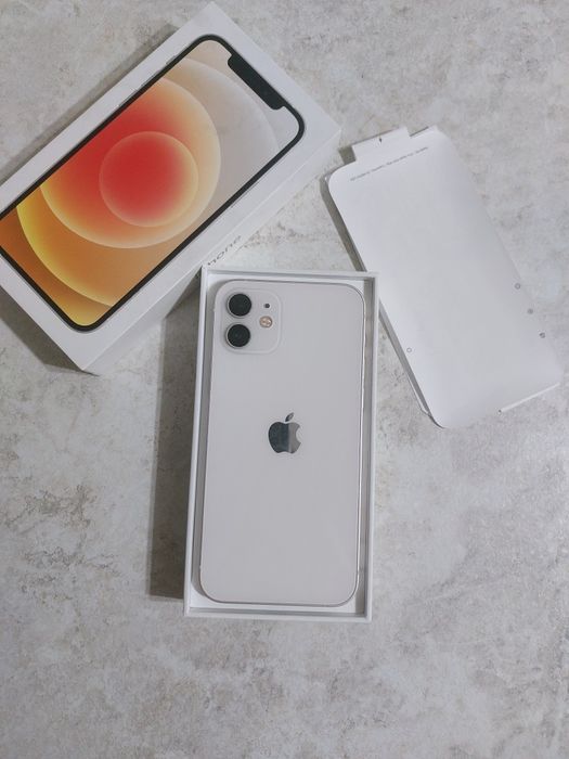 IPhone 12 128Гб в идеале