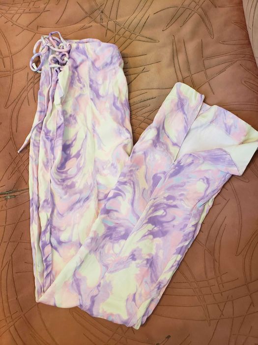 Zara летен панталон красиви цветове