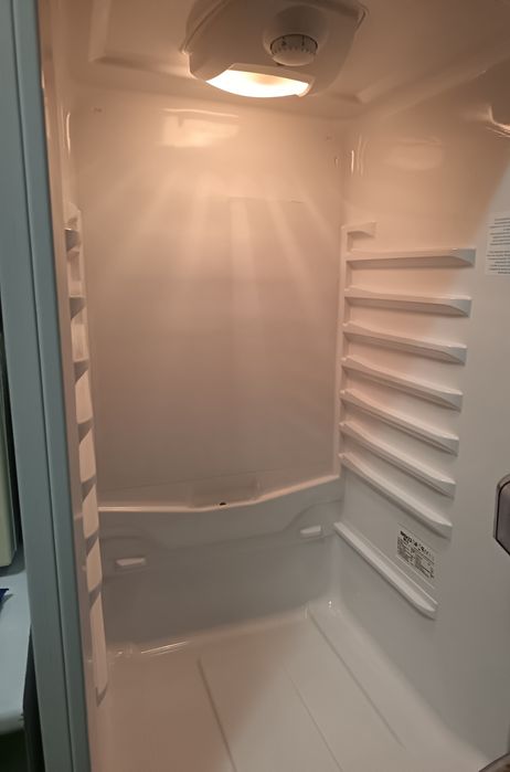 Продам холодильник BEKO