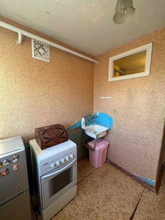 Продается 1комн. в малосемейном доме раон КЖБИ
