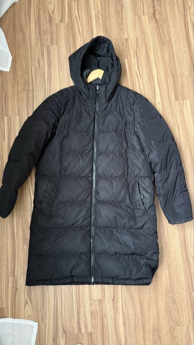 Пуховик длинный мужской Mango