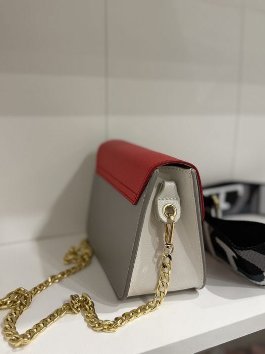Geantă furla.