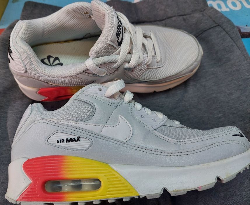 Nike - Air Max 90 Next Nature GS SITA-37,5 номер