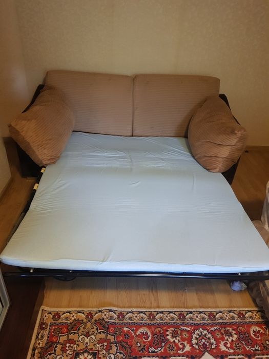 Продам диван мягкий и приятный