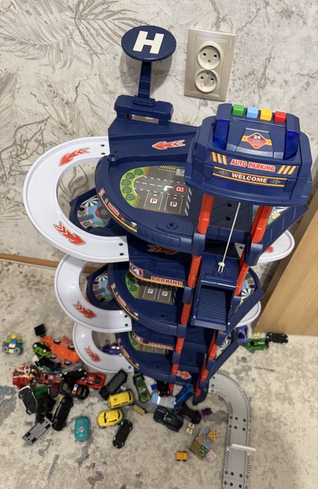 Детский игровой набор Парковка