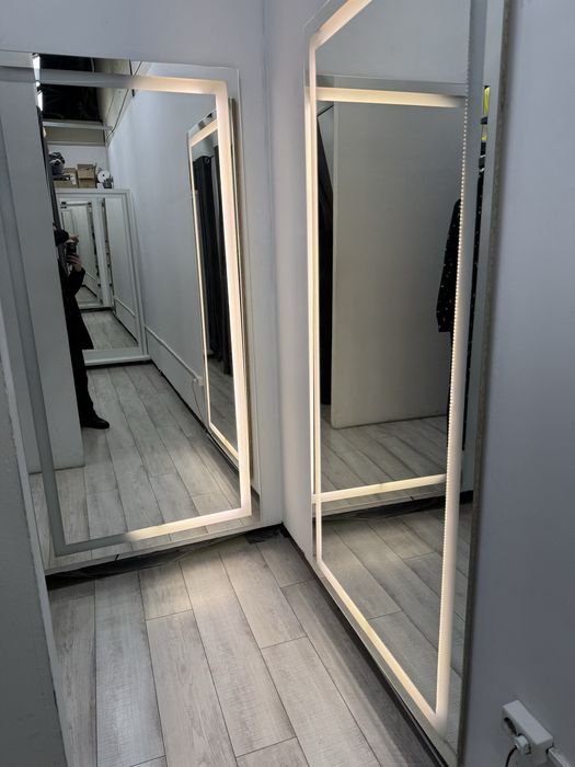 Зеркало с подсветкой