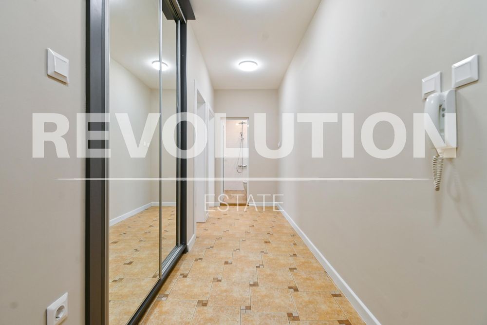 Дава се под наем Тристаен апартамент в София, Стрелбище - 80 кв.м за 1000 € - Снимка #12