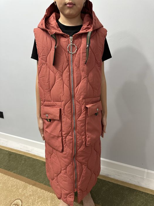 Продаю женский желет