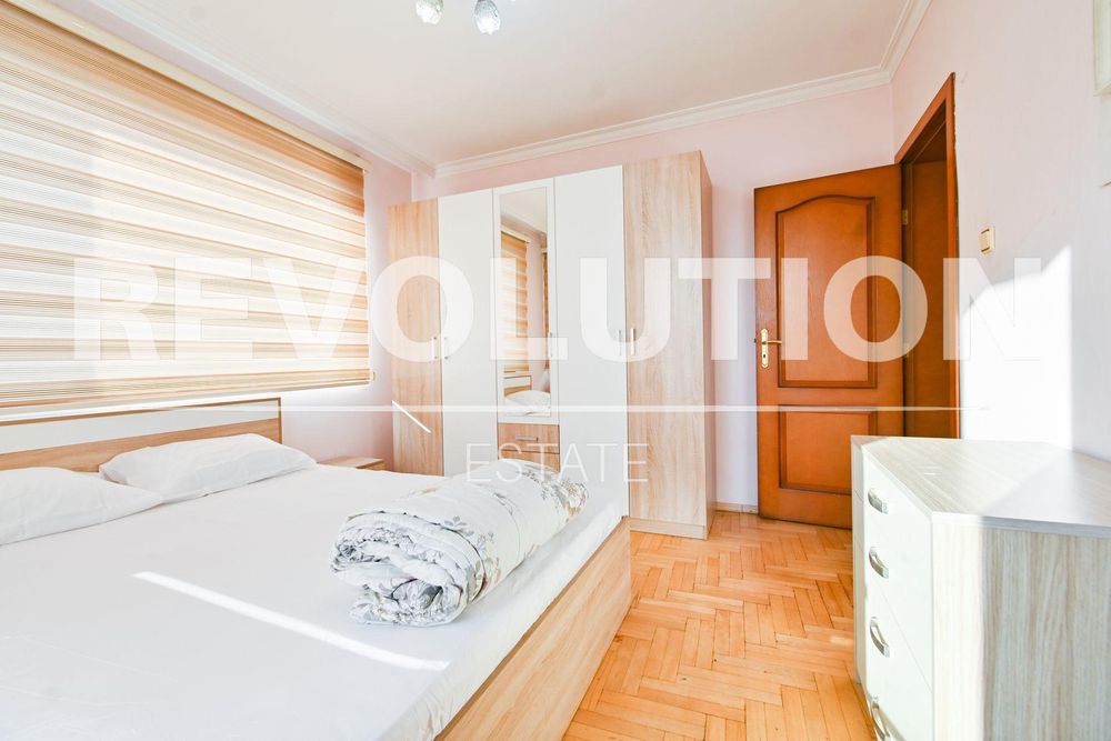 Дава се под наем Етаж от къща в София, Надежда 4 - 150 кв.м за 1097.01 € - Снимка #7