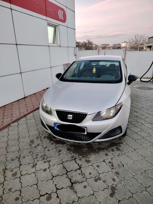 Vând Seat Ibiza 2010
