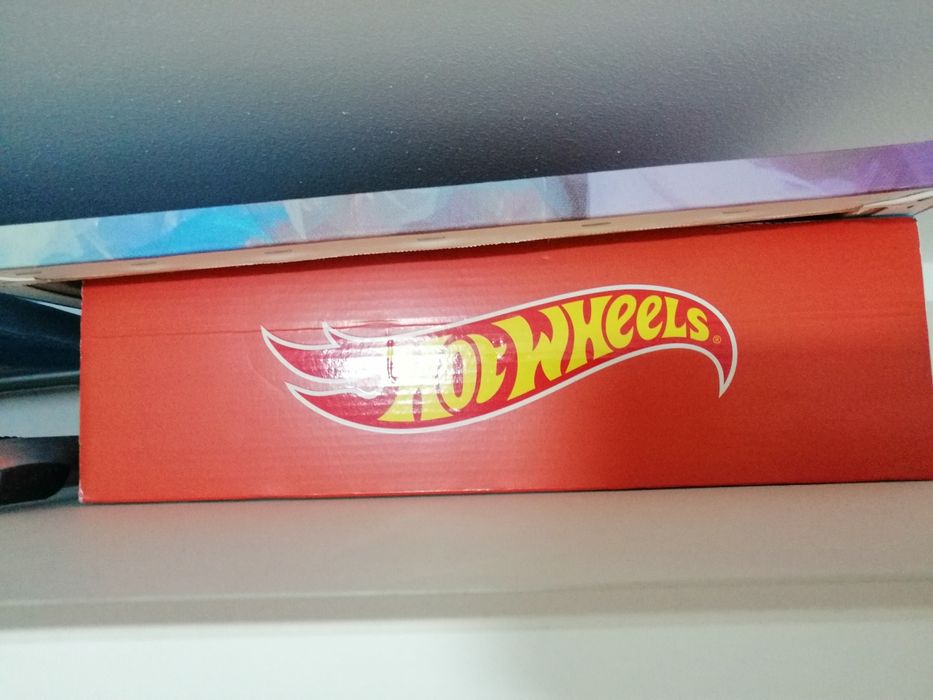 Hot Wheels големи писти