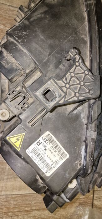 Far Audi A4 B8.5