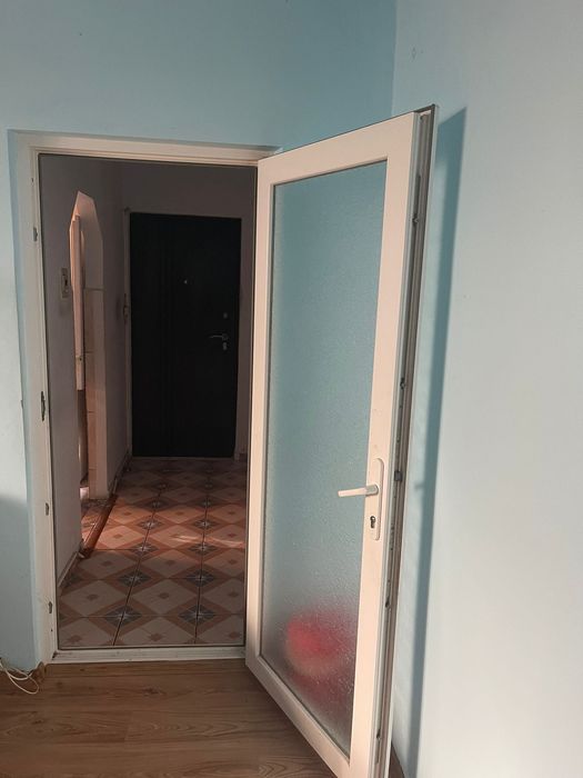 Se vinde apartament cu 2 camere